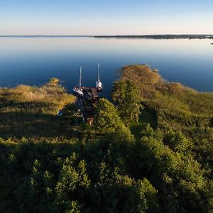 Folwark Łuknajno nad Jeziorem Śniardwy
